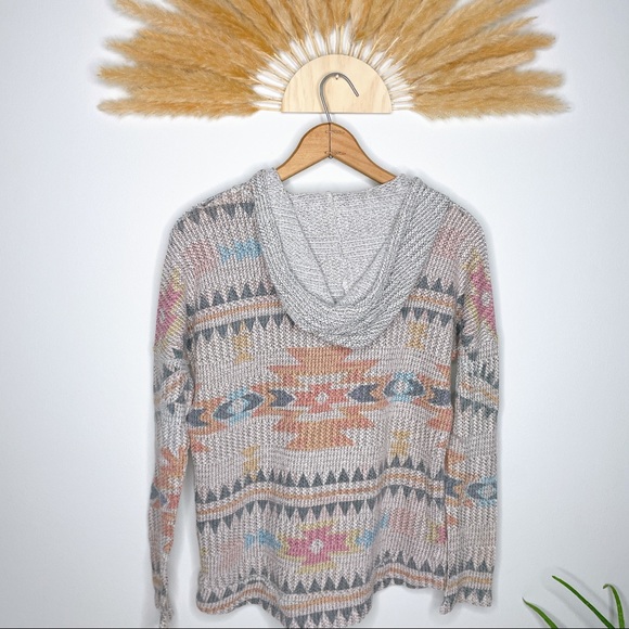 Aztec Print Pullover Hoodie Sweater - Picture 7 of 10